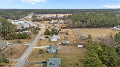177 Otway Farm Road Beaufort NC 28516