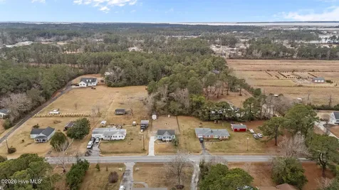 177 Otway Farm Road Beaufort NC 28516