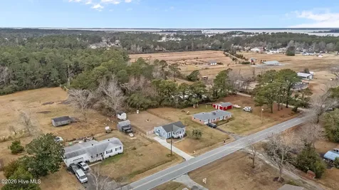 177 Otway Farm Road Beaufort NC 28516