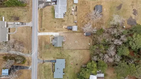 177 Otway Farm Road Beaufort NC 28516