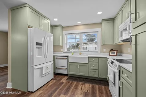 177 Otway Farm Road Beaufort NC 28516