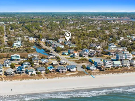 111 SE 41st Street Oak Island NC 28465