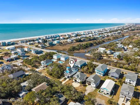 111 SE 41st Street Oak Island NC 28465