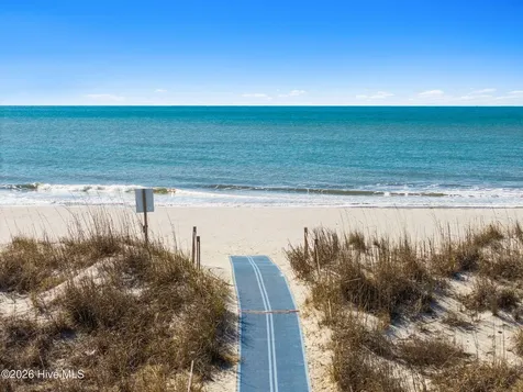 111 SE 41st Street Oak Island NC 28465