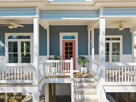 111 SE 41st Street Oak Island NC 28465