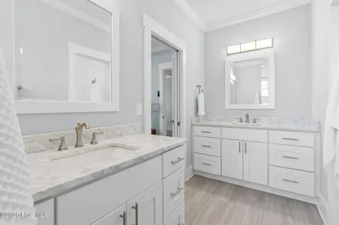 111 SE 41st Street Oak Island NC 28465