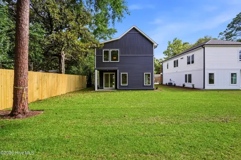 5017 Peachtree Avenue Wilmington NC 28403