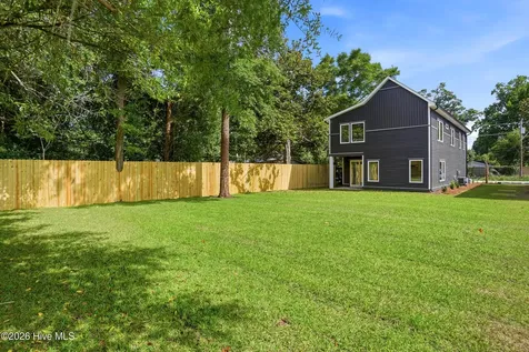 5017 Peachtree Avenue Wilmington NC 28403