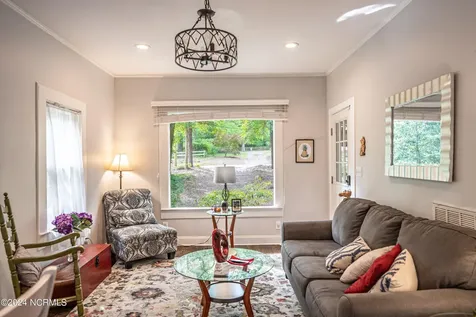 260 N May Street Southern Pines NC 28387