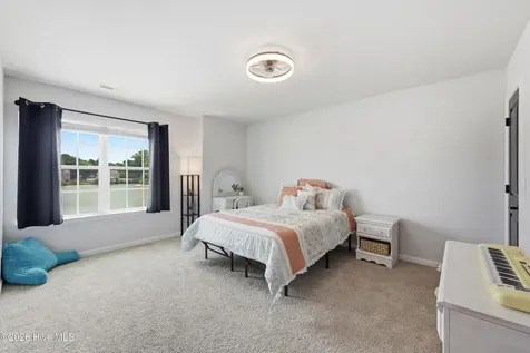 116 Featherstone Lane New Bern NC 28562