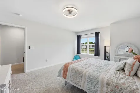 116 Featherstone Lane New Bern NC 28562
