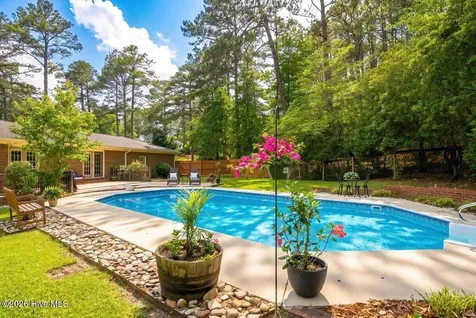 125 Cliff Road Southern Pines NC 28387