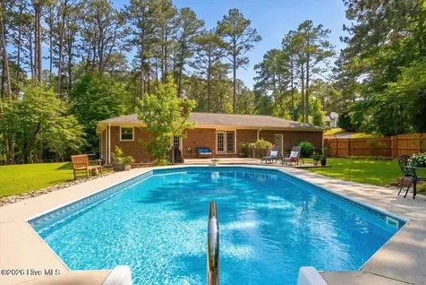 125 Cliff Road Southern Pines NC 28387