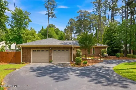 125 Cliff Road Southern Pines NC 28387