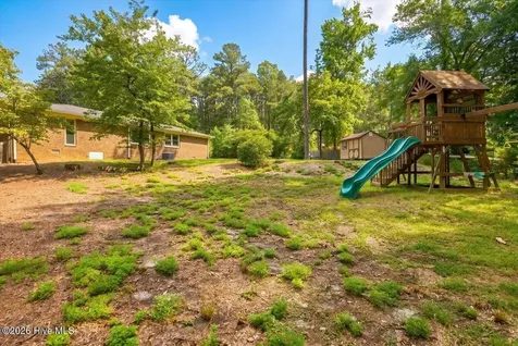 125 Cliff Road Southern Pines NC 28387