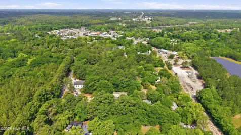 208 Blue Street Aberdeen NC 28315