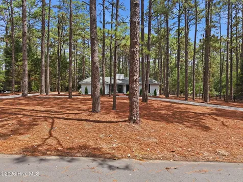 355 Serpentine Drive Southern Pines NC 28387