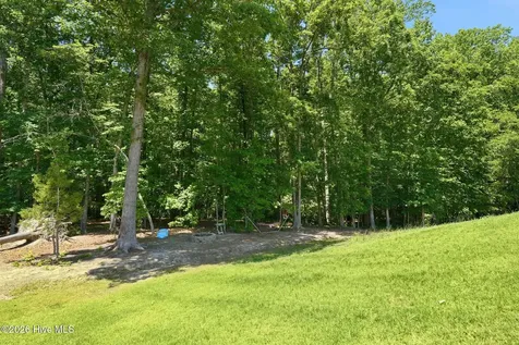 542 Little Rock Court Carthage NC 28327