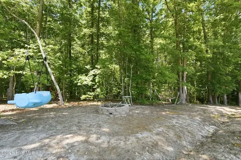542 Little Rock Court Carthage NC 28327