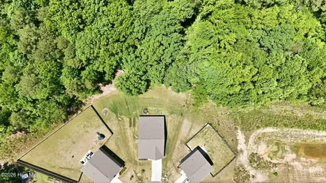 542 Little Rock Court Carthage NC 28327