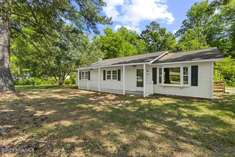 2113 N Parker Road Jacksonville NC 28546