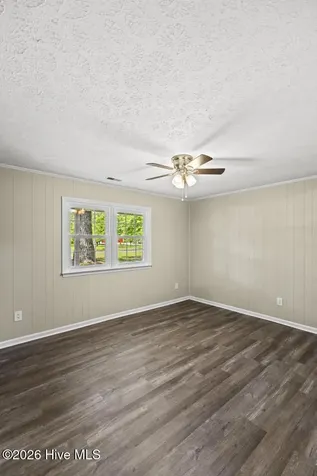 2113 N Parker Road Jacksonville NC 28546