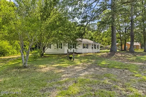 2113 N Parker Road Jacksonville NC 28546