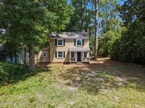 2307 Princess Place Drive Wilmington NC 28405