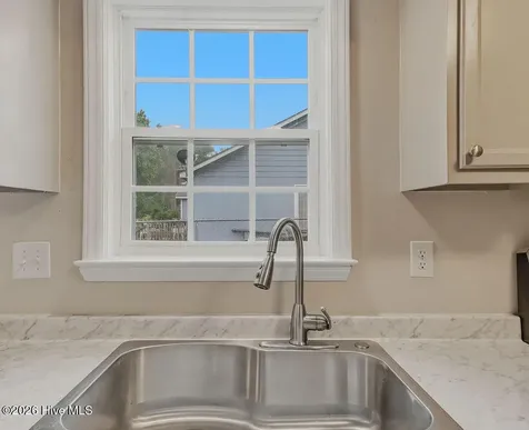 2038 Hunters Ridge Drive Midway Park NC 28544