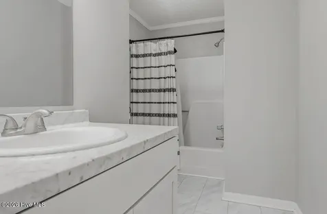 2038 Hunters Ridge Drive Midway Park NC 28544