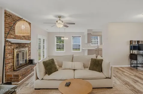 2038 Hunters Ridge Drive Midway Park NC 28544