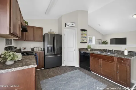 457 Old Charleston Drive SE Bolivia NC 28422