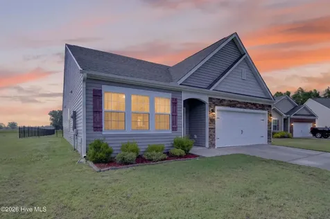 4457 Marthas Village Lane Ayden NC 28513