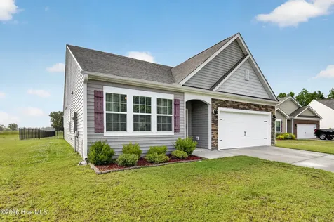 4457 Marthas Village Lane Ayden NC 28513