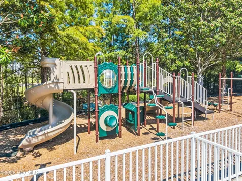 511 Goose Creek Court Wilmington NC 28411