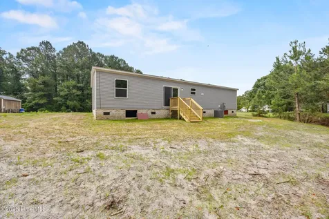 312 W Dunn Street Sneads Ferry NC 28460