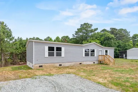312 W Dunn Street Sneads Ferry NC 28460