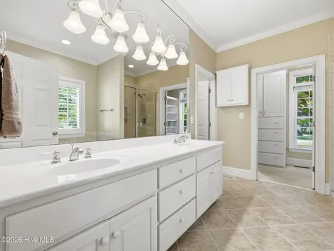 105 Harold Avenue Swansboro NC 28584
