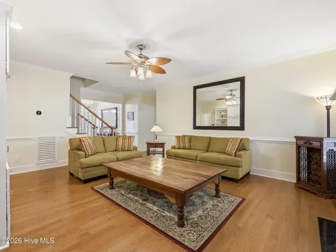 105 Harold Avenue Swansboro NC 28584