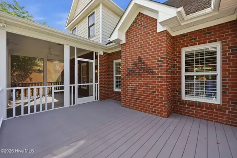 105 Harold Avenue Swansboro NC 28584