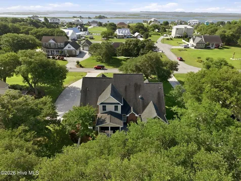 105 Harold Avenue Swansboro NC 28584