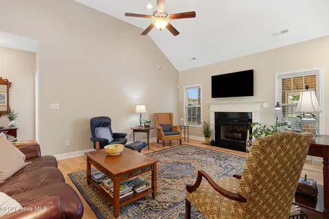 211 Bonita Street Cape Carteret NC 28584