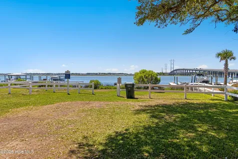 211 Bonita Street Cape Carteret NC 28584