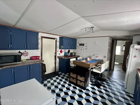945 Mirror Lake Drive Southport NC 28461