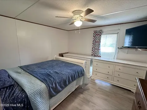 945 Mirror Lake Drive Southport NC 28461