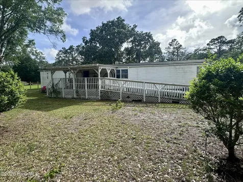 945 Mirror Lake Drive Southport NC 28461