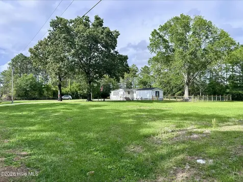 945 Mirror Lake Drive Southport NC 28461