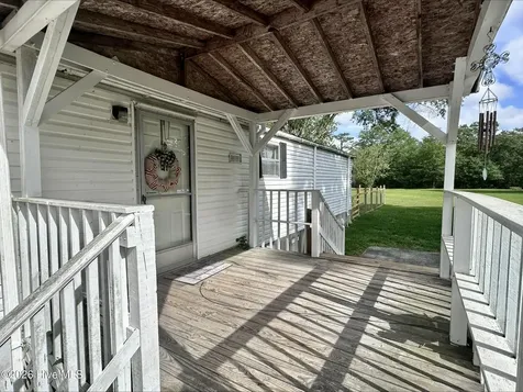 945 Mirror Lake Drive Southport NC 28461