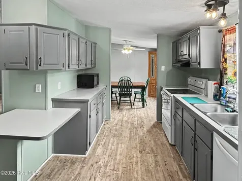 313 Wright Road Vass NC 28394