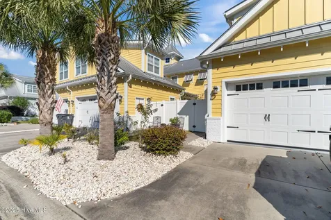 1226 Kingfish Boulevard Calabash NC 28467